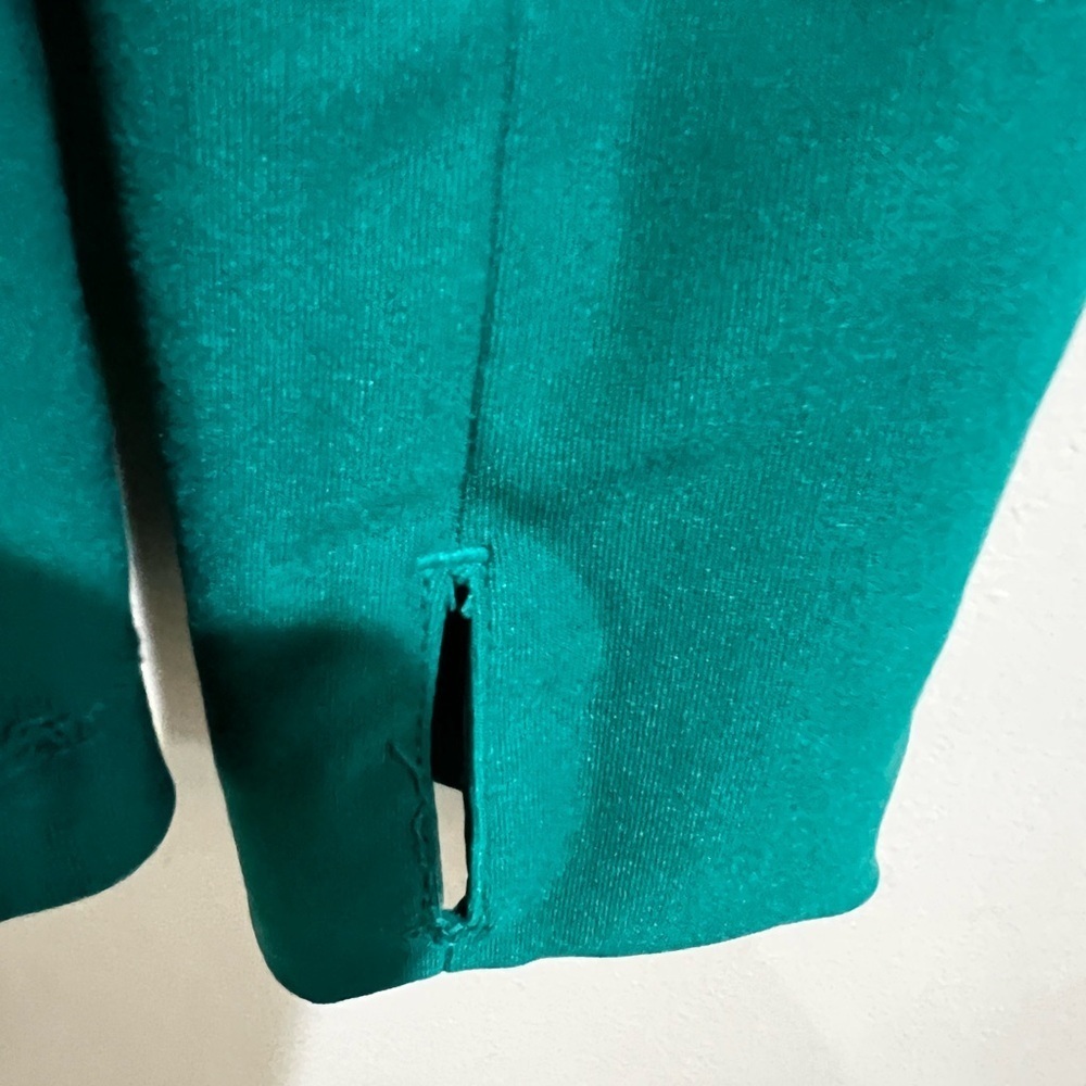 Avia Green Striped Pullover - Picture 4 of 5